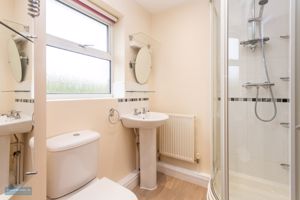 En-suite Shower Room- click for photo gallery